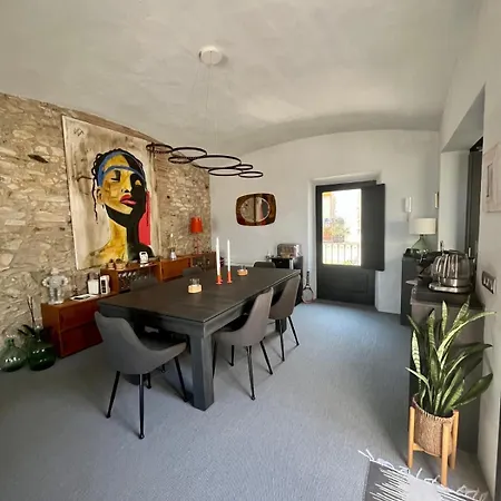 Villa Begur, Mon *